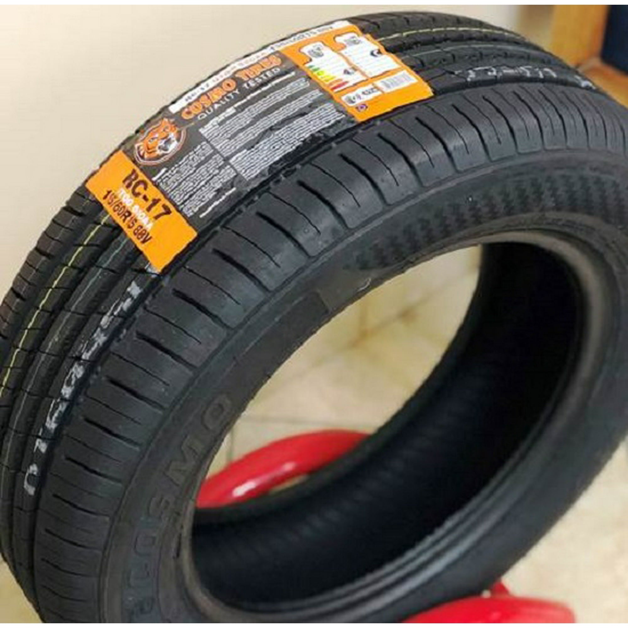 Cosmo RC-17 205/55R16 91V AS All Season A/S Tire Fits: 2012-13 Honda Civic EX-L, 2014-15 Honda Civic EX
