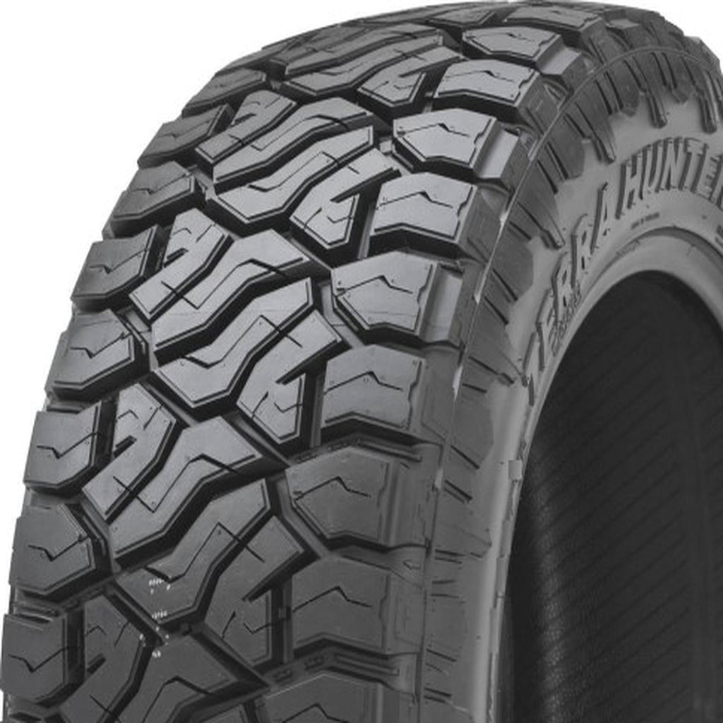 Venom Power Terra Hunter R/T Rugged Terrain LT305/55R20 125/122S F Light Truck Tire