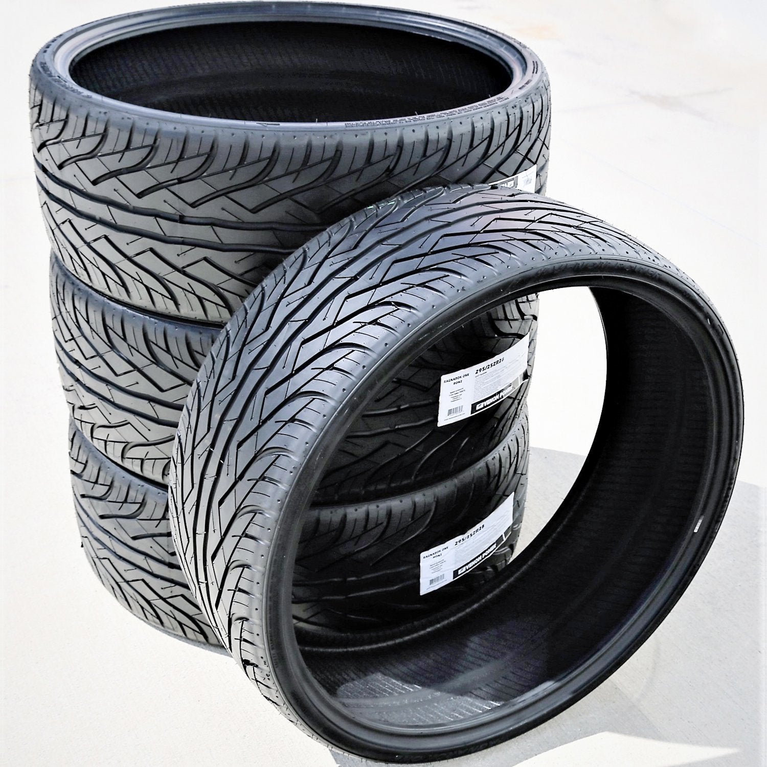 Venom Power Ragnarok One Performance 295/25ZR28 103W XL Passenger Tire