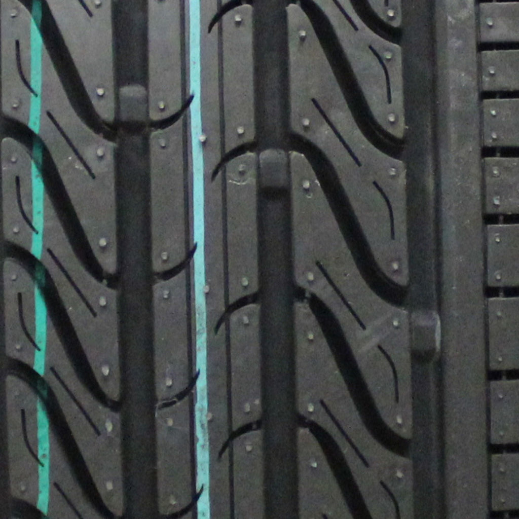 Accelera Eco Plush All Season 225/60R15 96V Passenger Tire