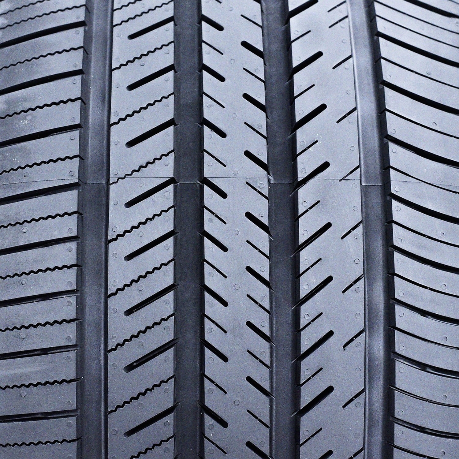 Atlas Tire Atlas Force UHP 245/50R19XL 105W BSW Fits: 2018-19 BMW X3 M40i, 2022-23 BMW X3 M40i
