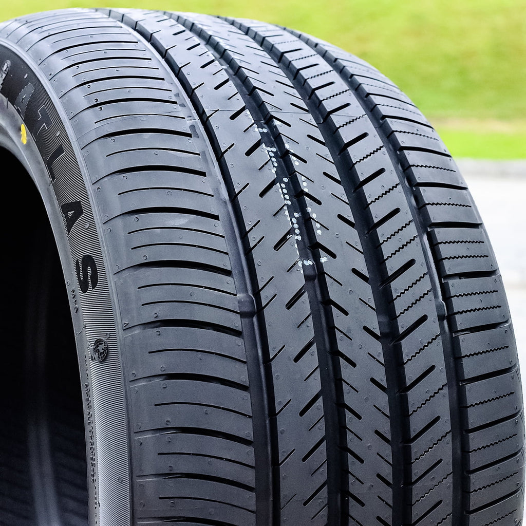 Atlas Tire Atlas Force UHP 235/35R19XL 91Y BSW Fits: 2018-23 Honda Civic Sport Touring, 2016-18 Ford Focus RS