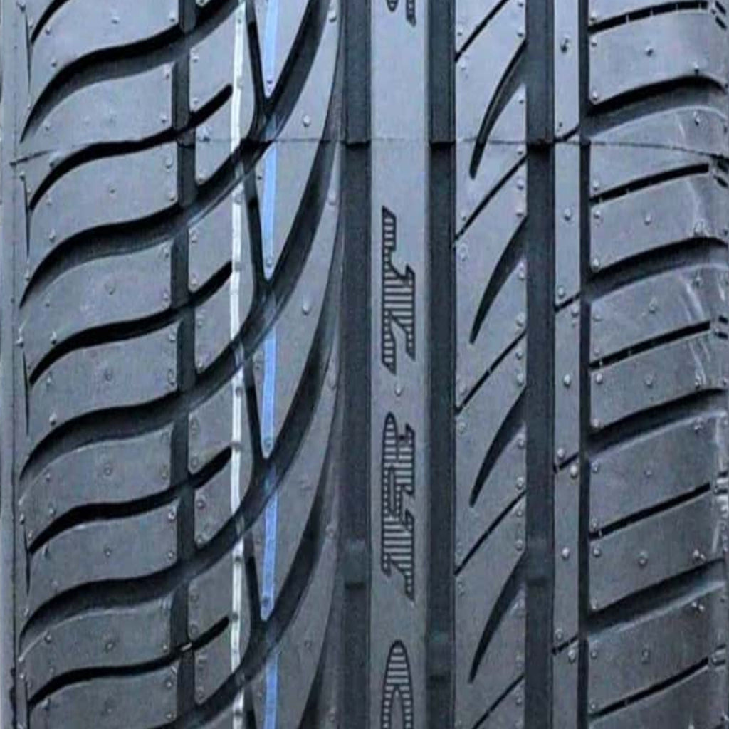 Fullway HP108 Performance 205/70R15 96H Passenger Tire
