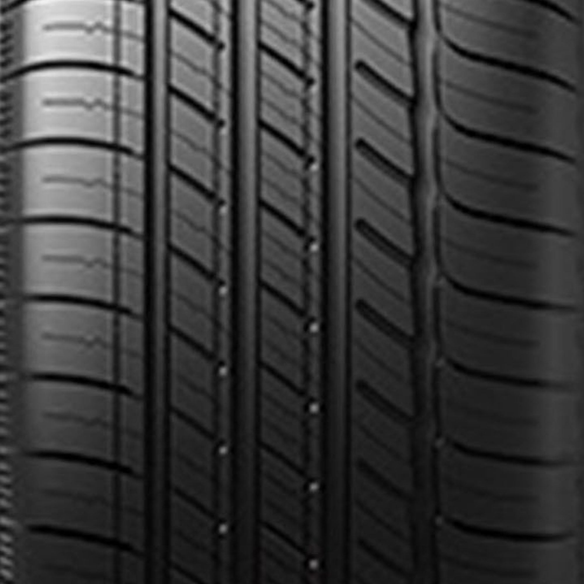 Michelin Primacy Tour A/S All Season 225/40R19 93W XL Passenger Tire