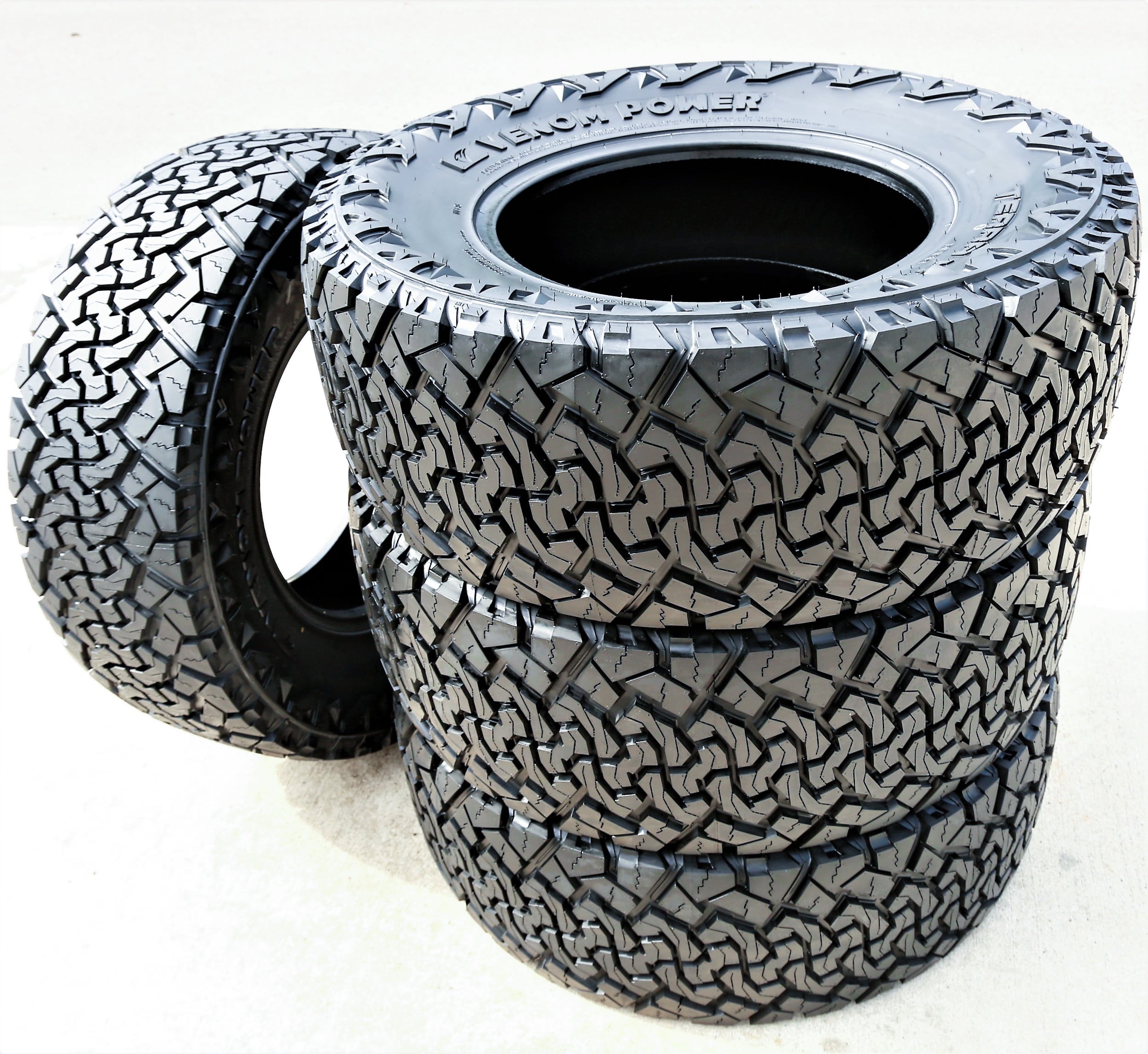 Venom Power Terra Hunter X/T 265/60R18 114T XL Extreme Terrain Tire