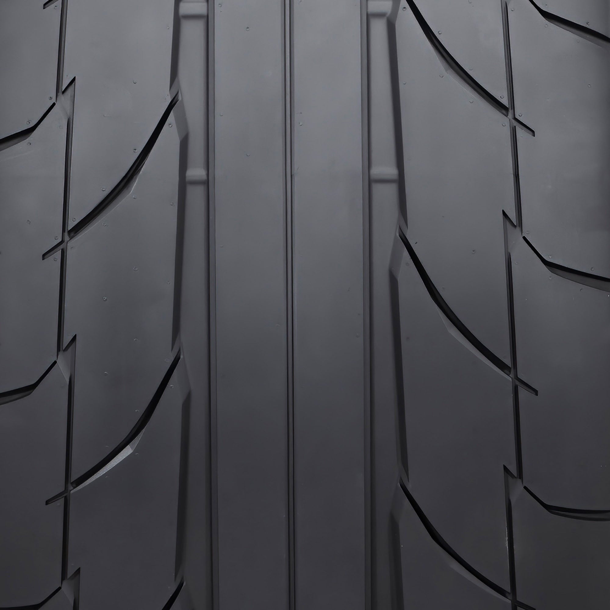 Nitto NT555RII Racing 305/35R19 106W XL Passenger Tire
