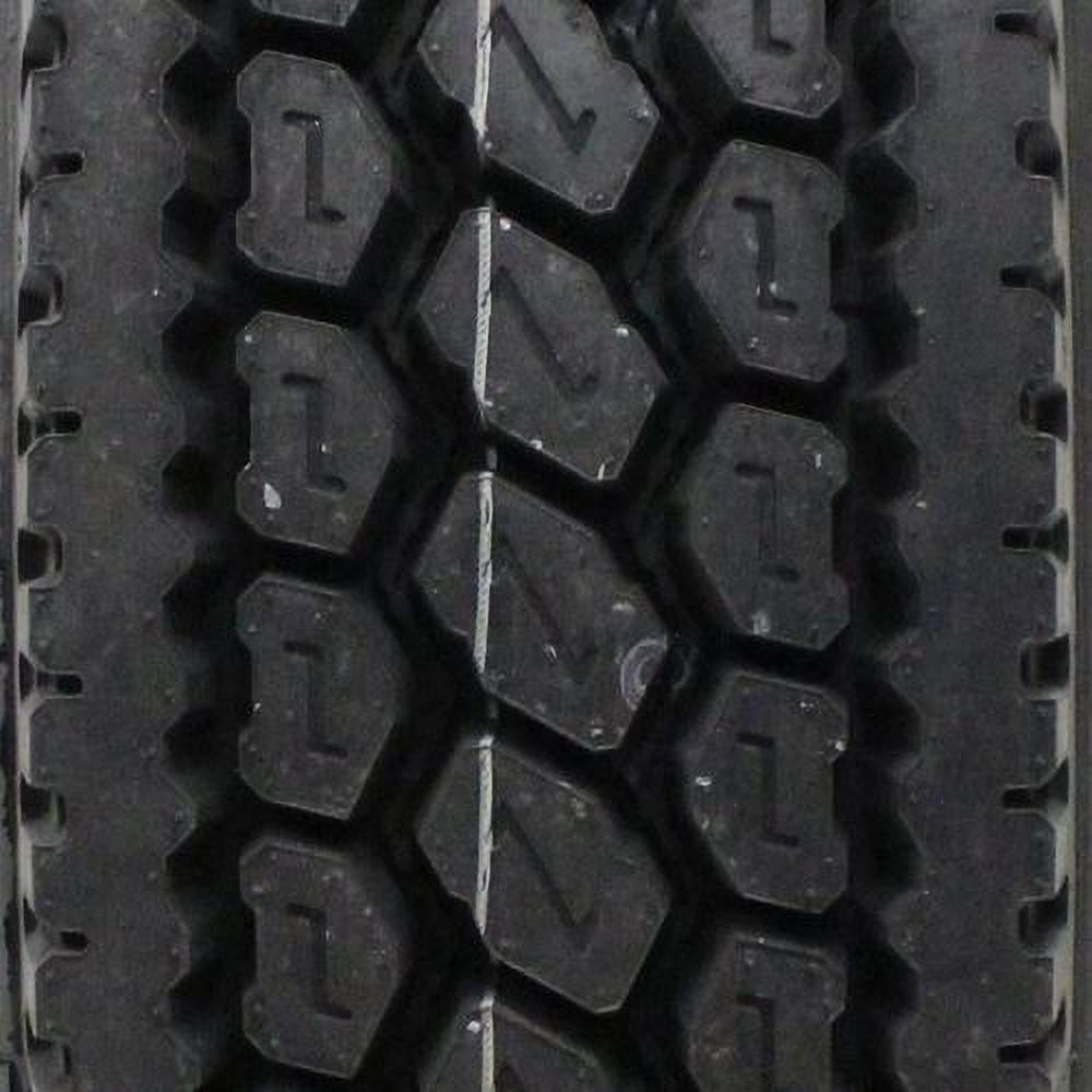 Double Coin RLB400 11R22.5 148/145J H Commercial Tire